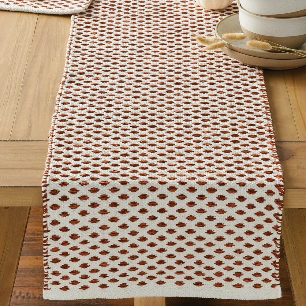 Better Homes and Gardens Chunky Chenille Table Runner, Diamond Pattern, 14x72